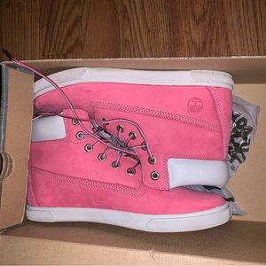 Pink Timberlands